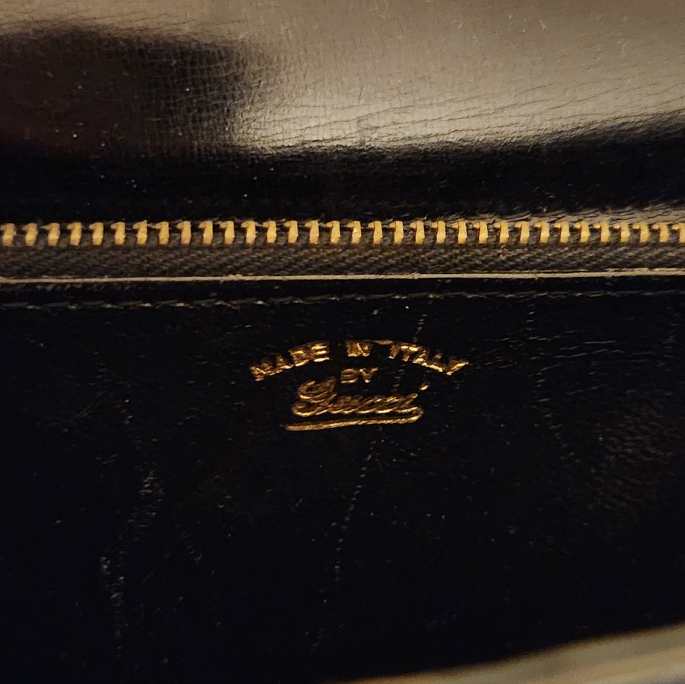 Gucci Vintage Crocodile Black Top Handle Purse - Picture 9 of 10